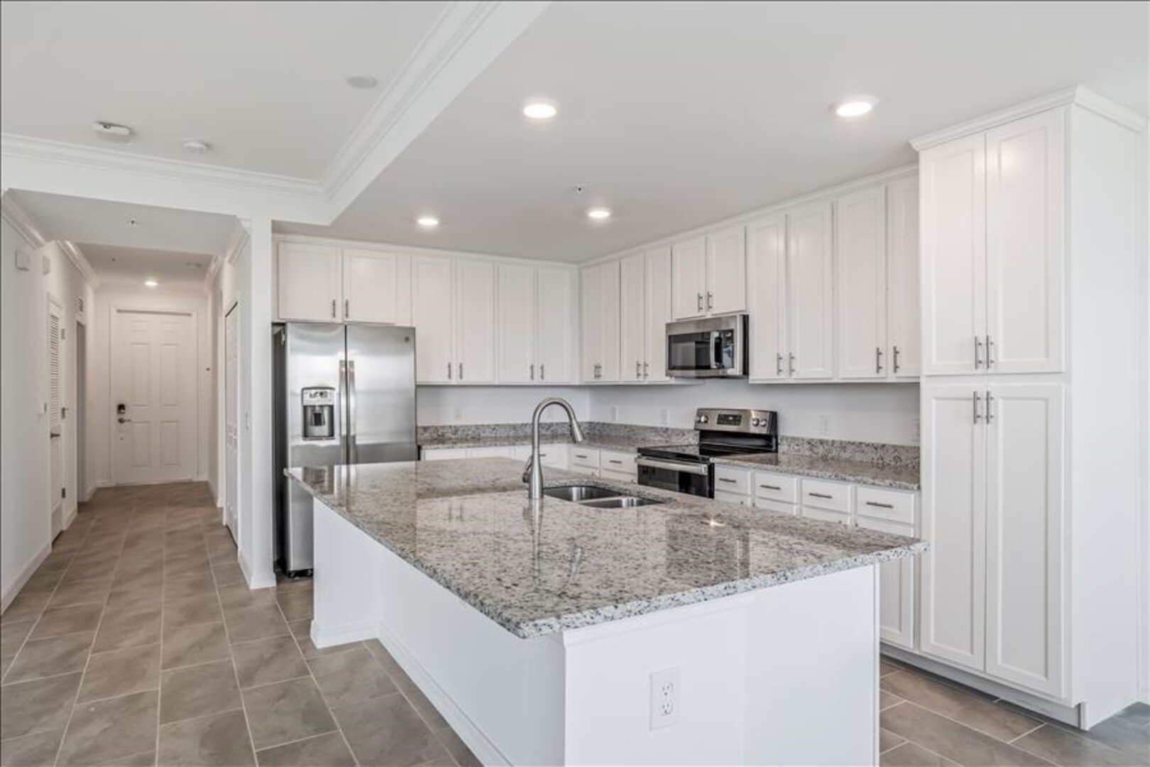 Kitchen & Entryway