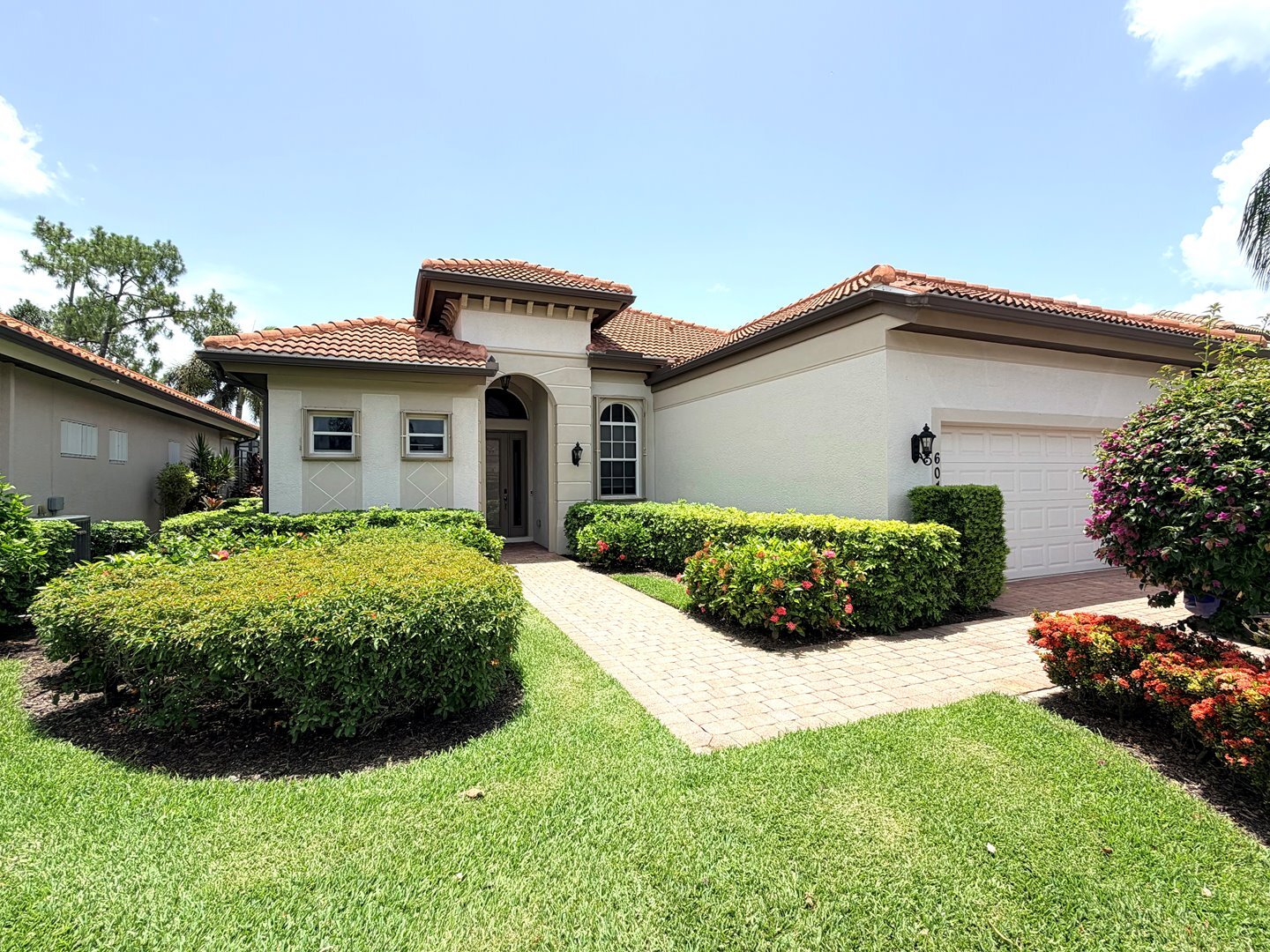 Welcome to 6044 Dogleg Drive in Lely Resort