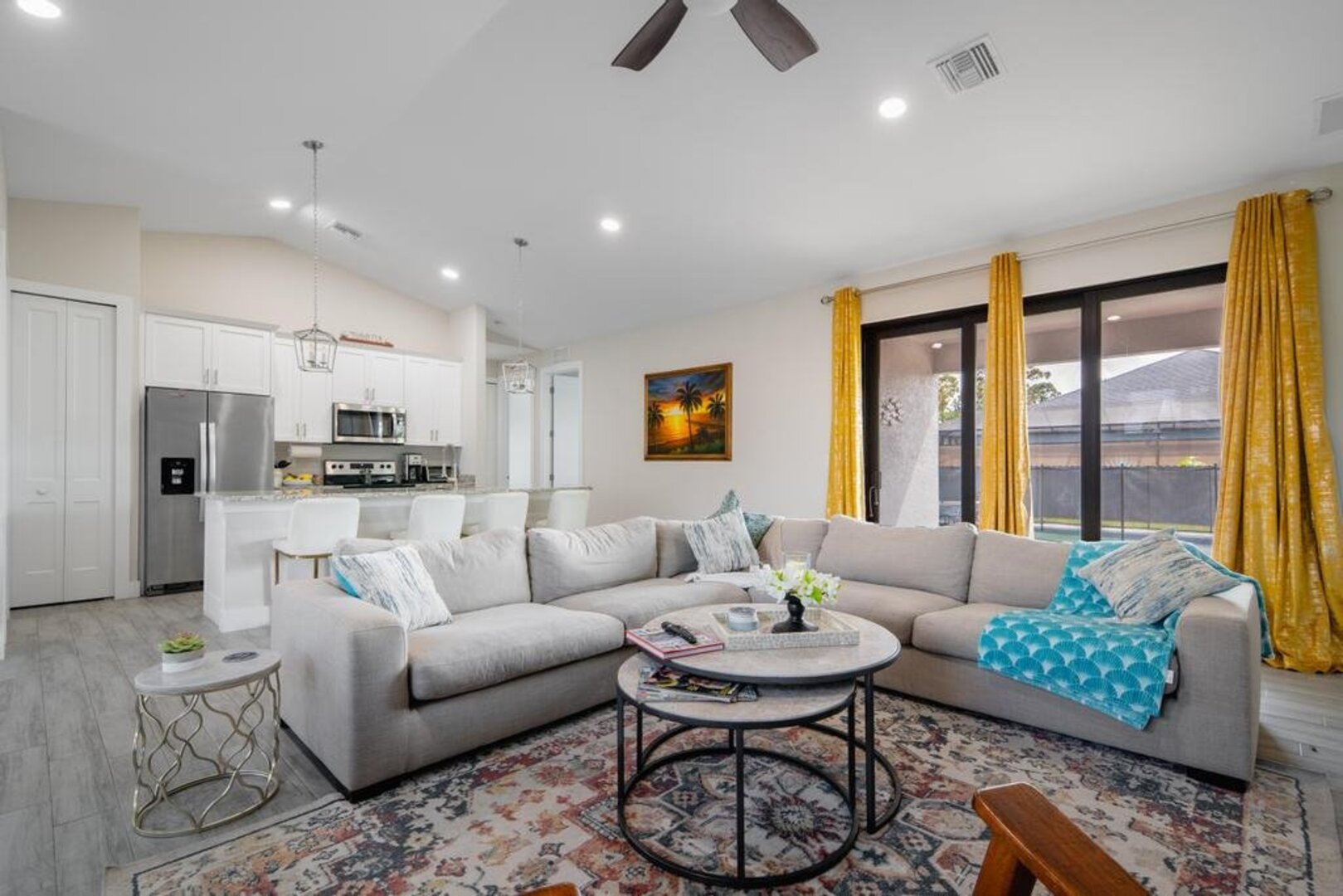 Beautifully designed & furnished, Pet Friendly